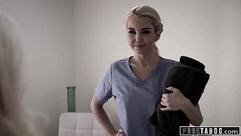 Jouer La petite cliente à la maison chez le masseur se fait brutalement baiser dans la chatte