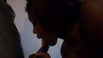 Reproduzir Xvideos com um pau preto lindo e sexy pau grande