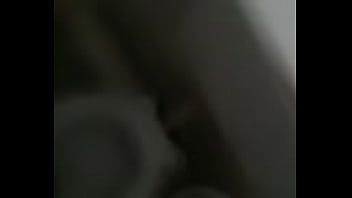 تشغيل تأتي إيزابيلا من مولدوفا لغزو الدجاج من كلوج