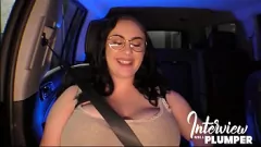 Reproduzir Curvy Milly Marks, também conhecida como Milly Marx: uma entrevista mais rechonchuda descoberta